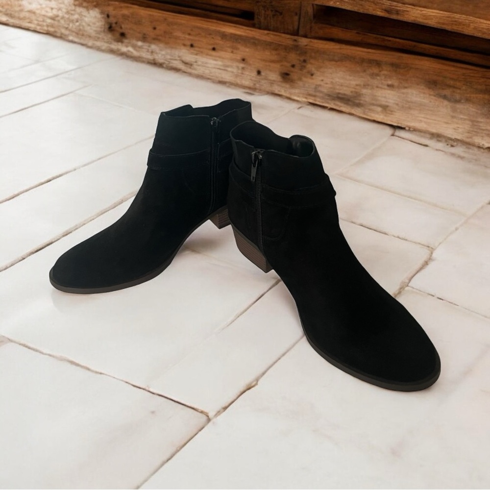 KENSIE Gemmy Black Ankle Booties - NEW   Size 9.5